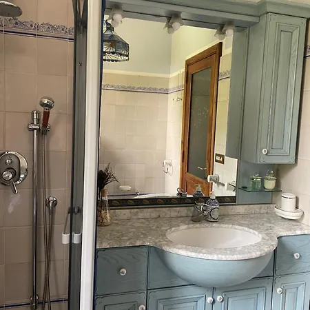 Bed & Breakfast Les Fleurettes 3*