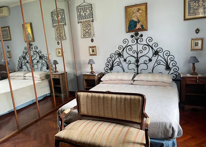 Bed and Breakfast Les Fleurettes 3*